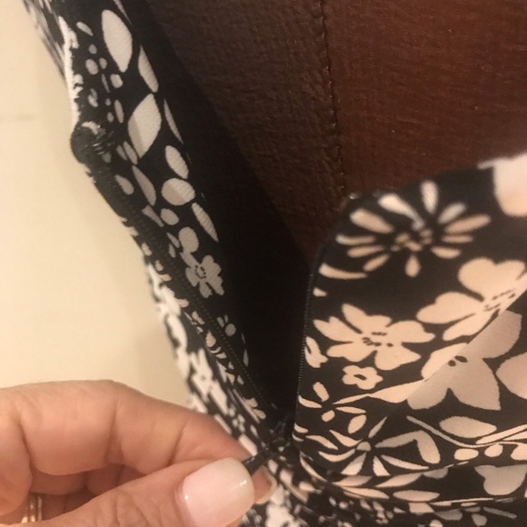 Jones New York Dress Size 10 - Picture 5 of 6